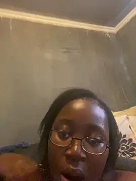 Snapshot of ebonydiva10 chatting on March 26, 2026, 12:00 pm ebonydiva10 online show from March 26, 2026, 12:00 pm