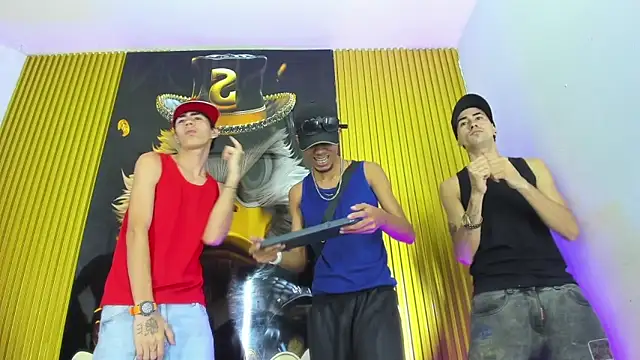 Snapshot of Gang_Members_xxx chatting on March 25, 2026, 7:42 pm Gang Members xxx online show from March 25, 2026, 7:42 pm