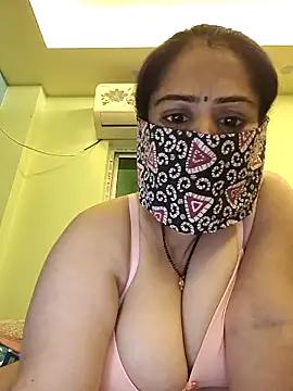 sonalidey5564 online show from April 13, 2026, 1:49 pm