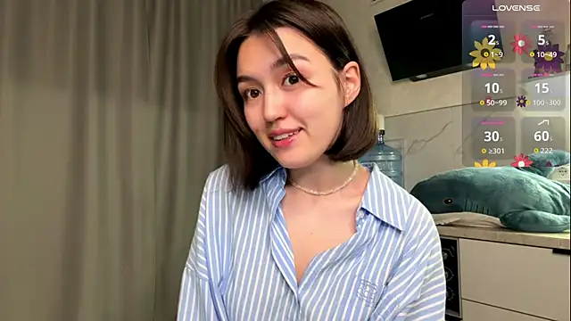 lilysolar online show from June 9, 2026, 6:08 pm