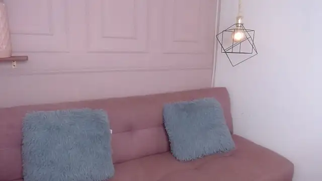 Violet 2003 online show from March 31, 2026, 2:06 pm