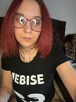 jebise23 online show from May 18, 2026, 3:40 pm