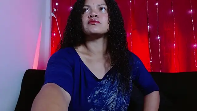 Snapshot of Aqua_luxe chatting on March 30, 2026, 9:38 pm Aqua luxe online show from March 30, 2026, 9:38 pm