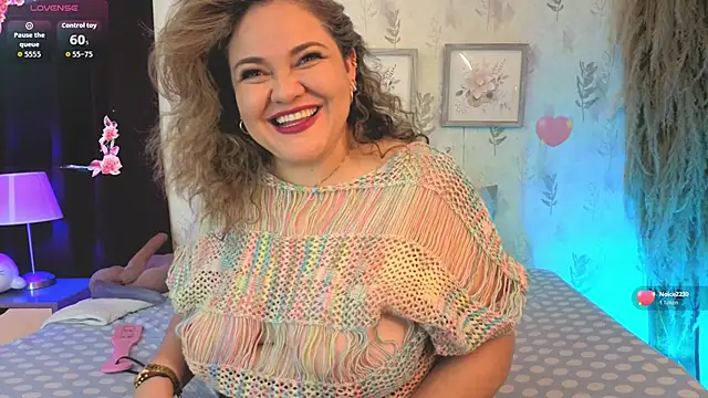 Natashablade   online show from June 1, 2026, 5:36 pm