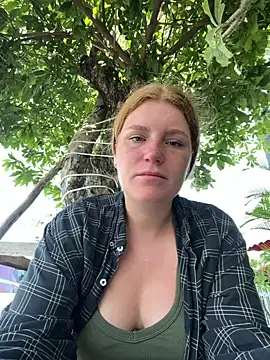 Carammelstorm online show from May 12, 2026, 1:14 am