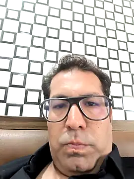 veer8239 online show from March 27, 2026, 7:03 am