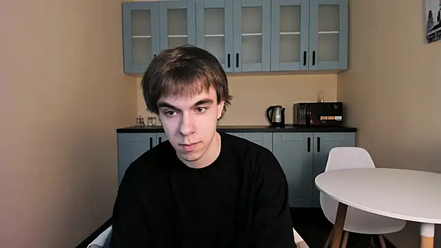 Snapshot of DaveBevy chatting on June 20, 2026, 7:38 pm DaveBevy online show from June 20, 2026, 7:38 pm