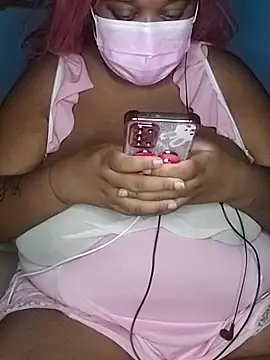 Snapshot of umawaifu chatting on March 28, 2026, 11:04 pm umawaifu online show from March 28, 2026, 11:04 pm