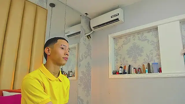 Snapshot of MaicolSmiith_ chatting on March 27, 2026, 9:25 pm MaicolSmiith online show from March 27, 2026, 9:25 pm