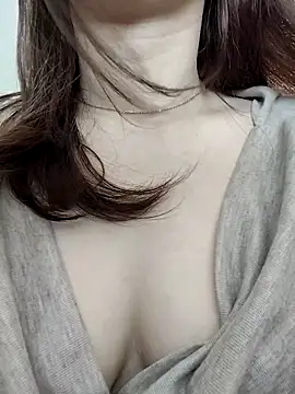 Easyly0 online show from March 27, 2026, 8:37 am