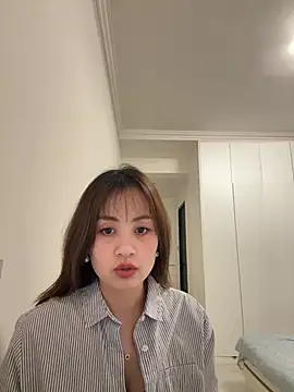 Yang 218 online show from April 10, 2026, 10:53 am