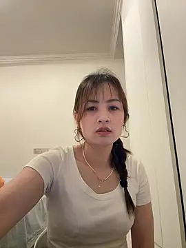 Yang 218 online show from April 22, 2026, 7:33 am
