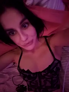 LolaLee18 online show from March 27, 2026, 11:32 am