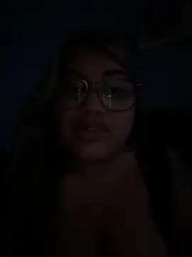 Snapshot of C1N09 chatting on May 24, 2026, 10:26 pm C1N09 online show from May 24, 2026, 10:26 pm