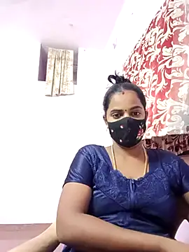 Snapshot of tamilratchasii chatting on May 4, 2026, 5:20 pm tamilratchasii online show from May 4, 2026, 5:20 pm