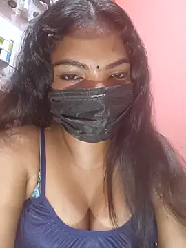 Riya 7888 online show from May 7, 2026, 6:13 pm