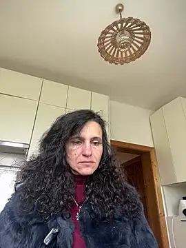 Snapshot of StellaMia263 chatting on May 16, 2026, 1:32 pm StellaMia263 online show from May 16, 2026, 1:32 pm