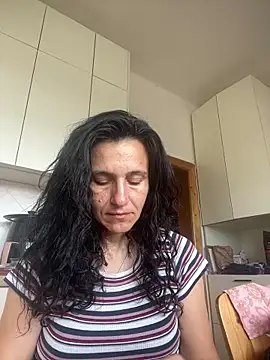 Snapshot of StellaMia263 chatting on June 16, 2026, 7:22 am StellaMia263 online show from June 16, 2026, 7:22 am
