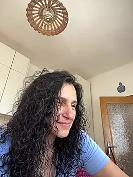 Snapshot of StellaMia263 chatting on June 18, 2026, 8:14 am StellaMia263 online show from June 18, 2026, 8:14 am