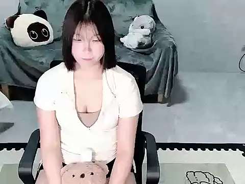 YangYang--baby online show from April 6, 2026, 4:52 pm