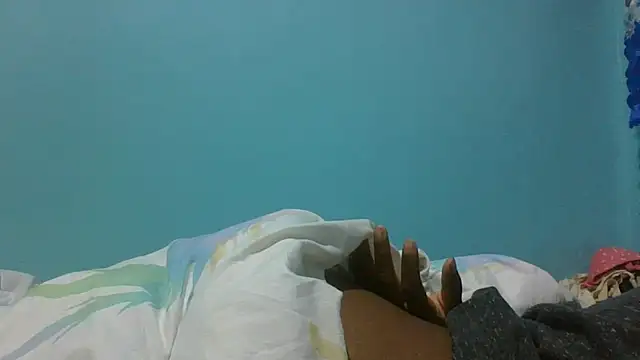 Snapshot of BabyWethu12 chatting on May 4, 2026, 6:48 pm BabyWethu12 online show from May 4, 2026, 6:48 pm
