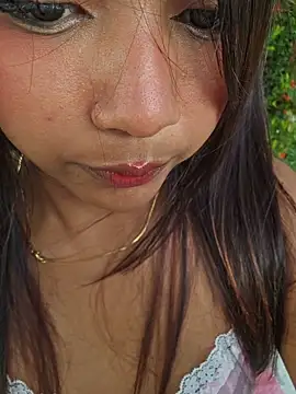 Pretty karol online show from May 28, 2026, 12:24 pm