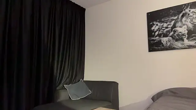 Aria Vortx online show from April 3, 2026, 8:18 pm