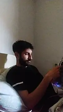 hornyturkishboy1994 online show from April 24, 2026, 9:56 am