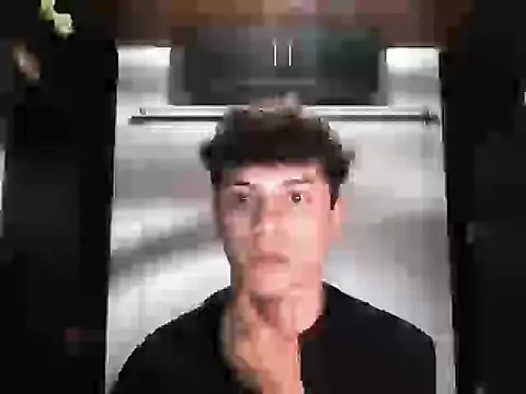 Snapshot of luch6oo9 chatting on March 28, 2026, 11:15 pm luch6oo9 online show from March 28, 2026, 11:15 pm