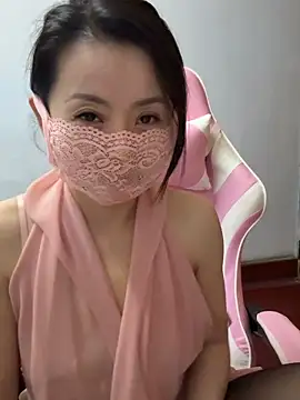 Snapshot of xiaxia-2026 chatting on April 15, 2026, 10:44 am xiaxia-2026 online show from April 15, 2026, 10:44 am