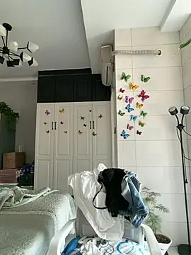 yuanpu0925 online show from May 3, 2026, 10:38 pm