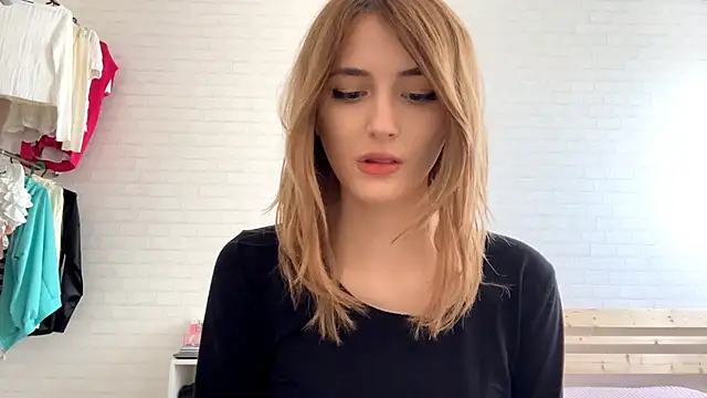 Snapshot of CassiPlacido chatting on March 29, 2026, 9:53 am CassiPlacido online show from March 29, 2026, 9:53 am