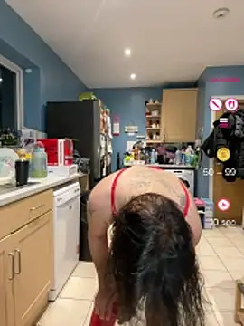 IvyBelleMilf online show from May 7, 2026, 9:09 pm