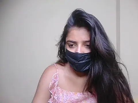 Snapshot of NANCY_OBEROYE chatting on May 14, 2026, 5:25 am NANCY OBEROYE online show from May 14, 2026, 5:25 am