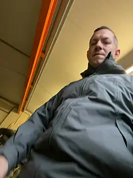 Snapshot of Fazza76 chatting on March 29, 2026, 9:53 am Fazza76 online show from March 29, 2026, 9:53 am