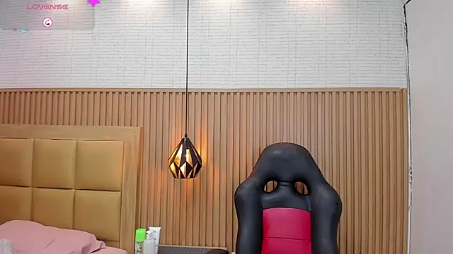 NIKYRIOS online show from April 29, 2026, 1:04 pm