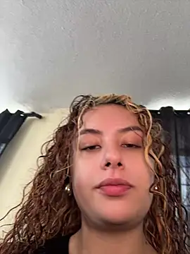 Amber-fire online show from April 26, 2026, 5:10 pm
