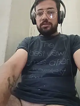 herochoclateboy online show from June 13, 2026, 12:52 am