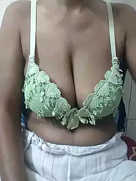 Snapshot of saxybhabi chatting on May 25, 2026, 12:44 pm saxybhabi online show from May 25, 2026, 12:44 pm