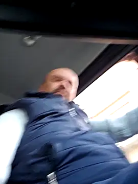 Snapshot of Cristo1982 chatting on April 6, 2026, 4:32 am Cristo1982 online show from April 6, 2026, 4:32 am