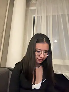 Z Milll online show from April 11, 2026, 2:43 pm