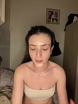 fogosaaa00 online show from June 12, 2026, 1:37 am