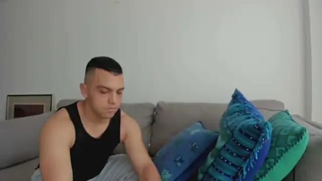 ArenNoctis online show from April 2, 2026, 5:43 pm