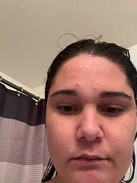 JesslatinaVIP online show from April 8, 2026, 12:32 am