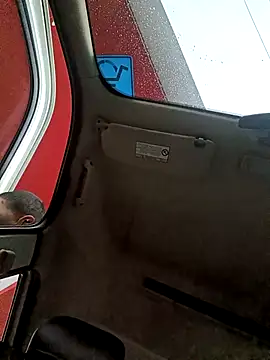 Julian411 online show from April 1, 2026, 11:33 am