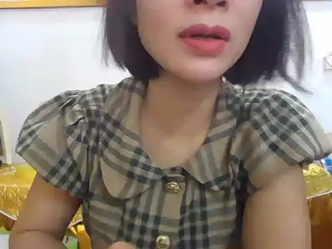 Snapshot of Lyna_2k chatting on April 9, 2026, 2:55 am Lyna 2k online show from April 9, 2026, 2:55 am