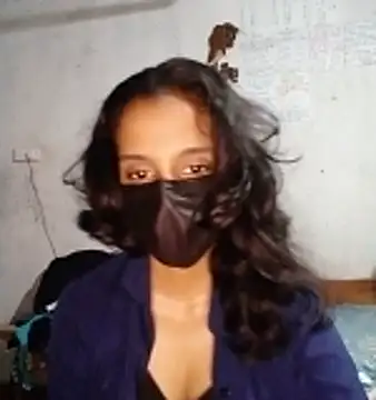 Snapshot of manu_babe chatting on March 31, 2026, 4:51 pm manu babe online show from March 31, 2026, 4:51 pm