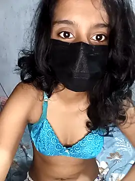 Snapshot of manu_babe chatting on April 26, 2026, 10:07 pm manu babe online show from April 26, 2026, 10:07 pm