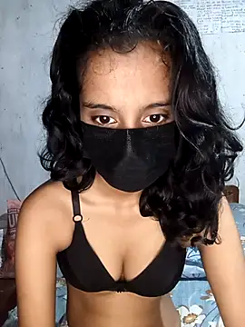 Snapshot of manu_babe chatting on April 27, 2026, 9:57 pm manu babe online show from April 27, 2026, 9:57 pm