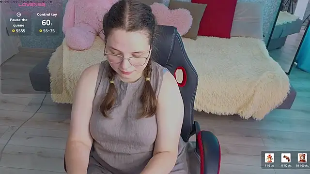 SofiDreamm online show from June 20, 2026, 2:31 pm